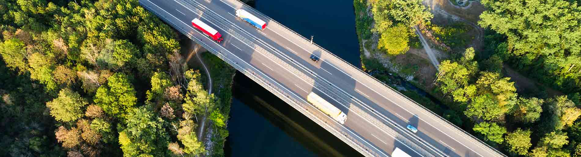 携手推动商用车网联化发展，pp模拟器电子游戏与鱼快创领达成战略合作